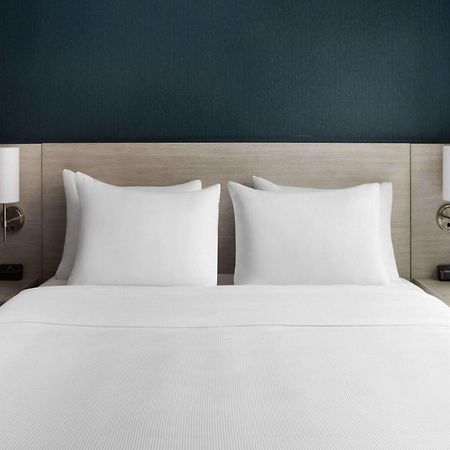Hyatt Place New York Chelsea Exterior photo